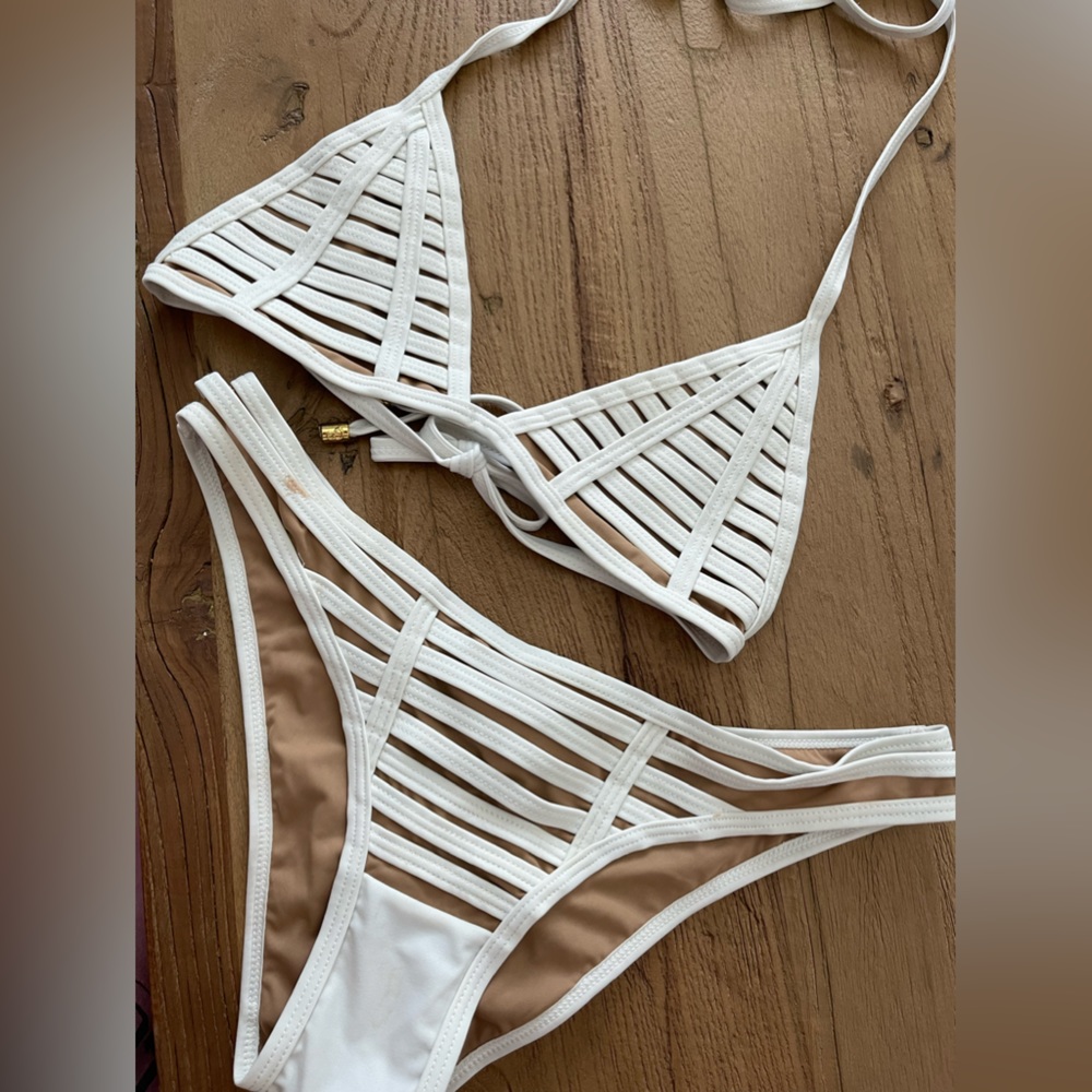 Beach bunny bikini